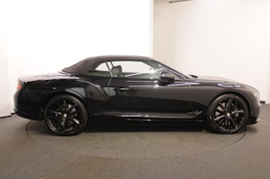 Vehicle image BENTLEY Continental GTC 6.0 W12