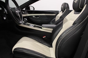 Vehicle image BENTLEY Continental GTC 6.0 W12