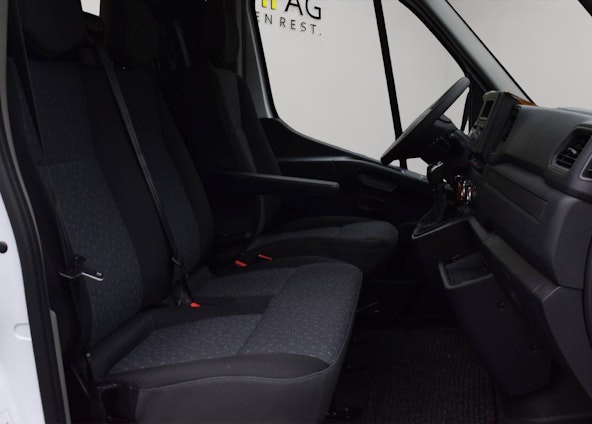 Vehicle image 13 Vehicle image 13