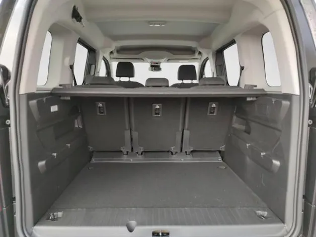 Citroën Berlingo MAX Size M BlueHDi130