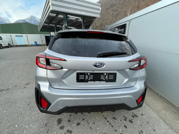 Subaru Crosstrek 2.0i e-Boxer Swiss Plus
