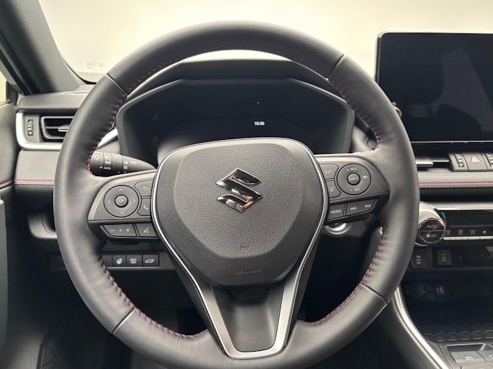 Vehicle image SUZUKI ACROSS