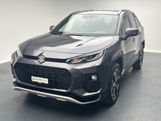 First vehicle image