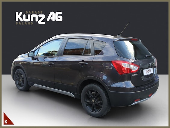 Vehicle image 3 Vehicle image 3