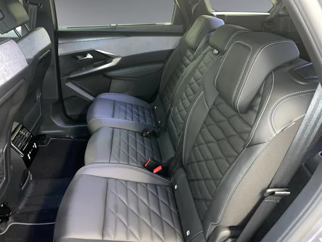 Peugeot 5008 1.2 Hybrid GT