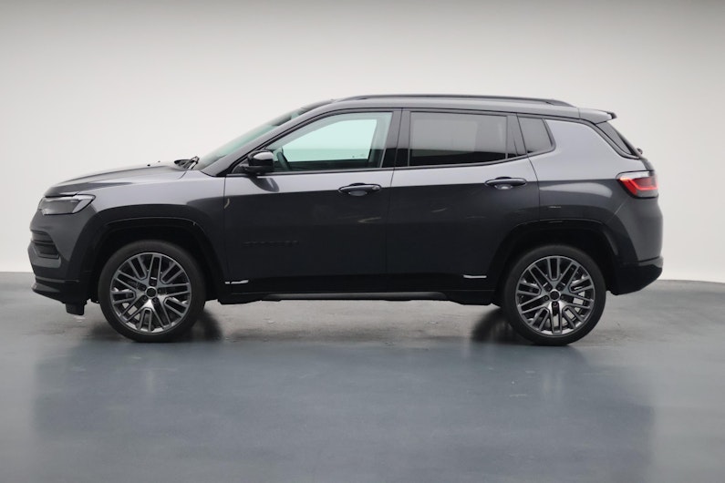 Vehicle image JEEP COMPASS