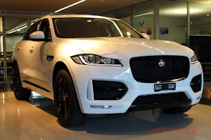 Jaguar F-Pace  25d R-Sport AWD