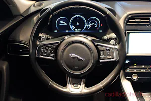 Jaguar F-Pace  25d R-Sport AWD