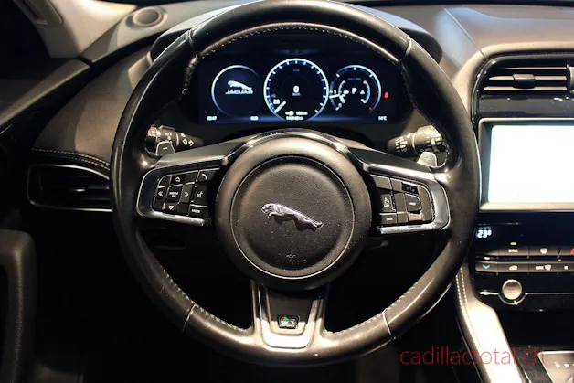 Jaguar F-Pace  25d R-Sport AWD