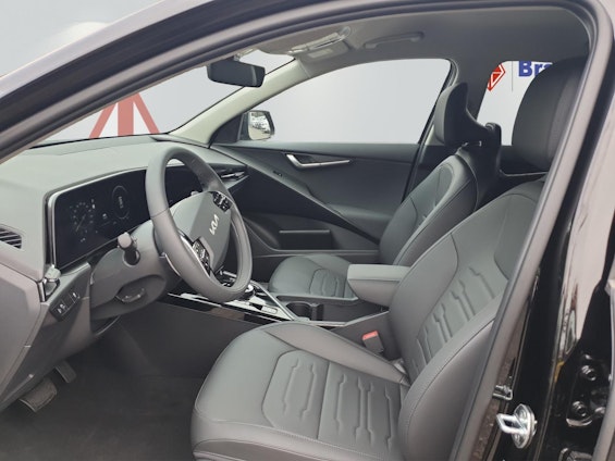 Vehicle image 7 Vehicle image 7