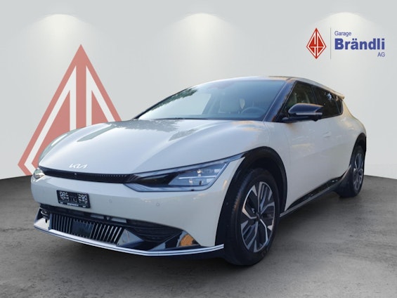 First vehicle image First vehicle image