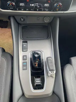 Nissan Qashqai 1.5 VC-T N-Connecta Facelift