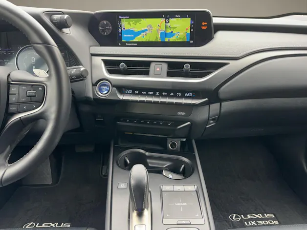 Lexus UX 300e Excellence elektrisch 54,3 kWh