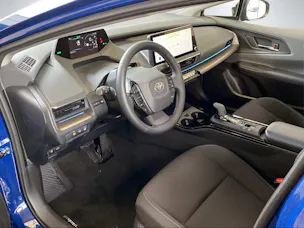 Toyota Prius 2.0 Plug-In-Hybrid Style