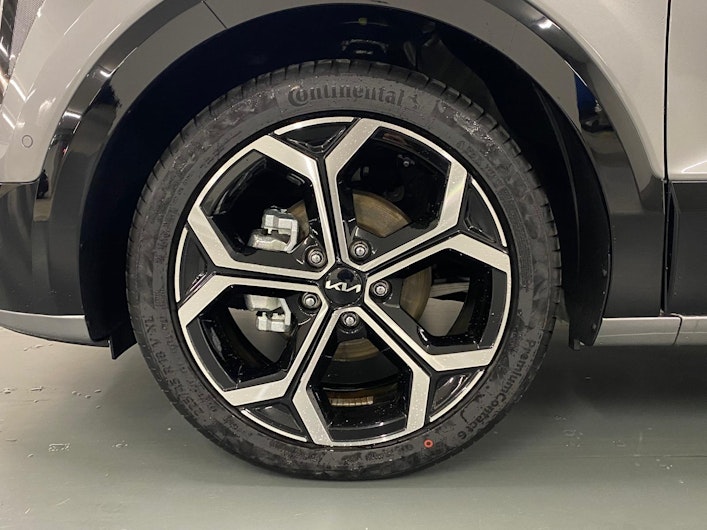 Vehicle image KIA NIRO