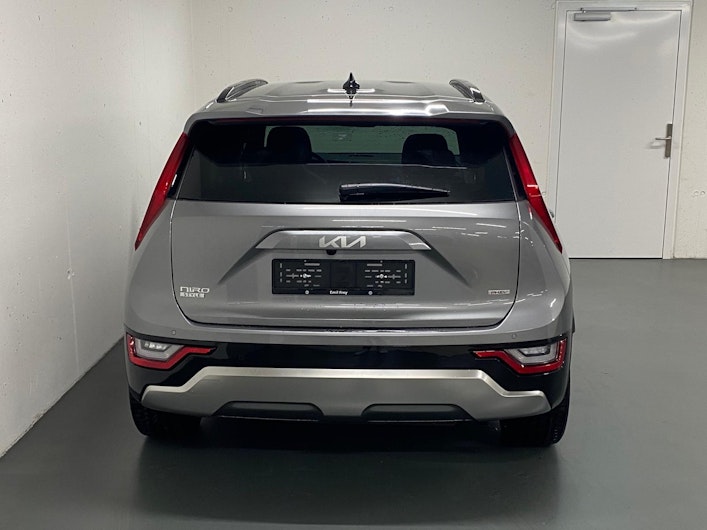 Vehicle image KIA NIRO