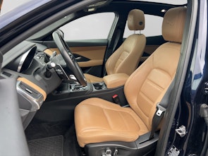 Vehicle image JAGUAR E-Pace 2.0 I4 200 SE AWD