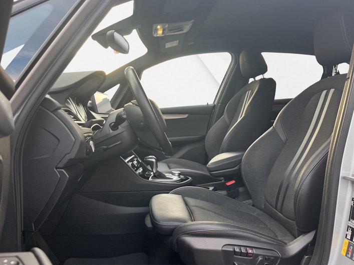 Vehicle image BMW 2 SERIES