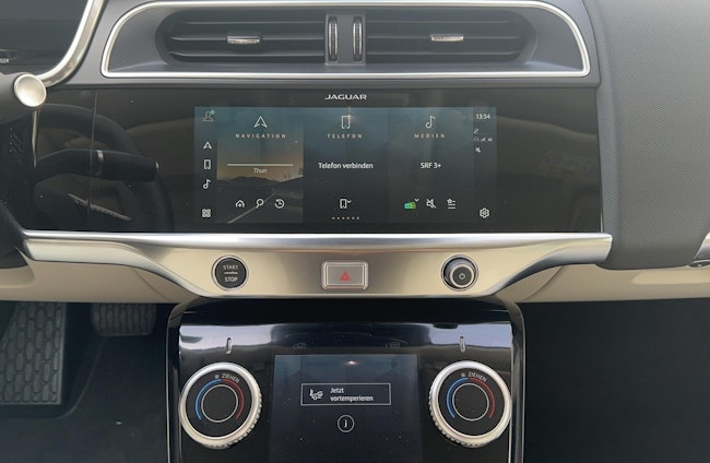 Vehicle image 5 Vehicle image 5