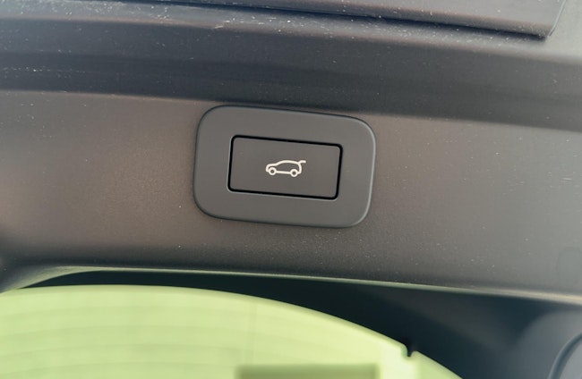 Vehicle image 12 Vehicle image 12