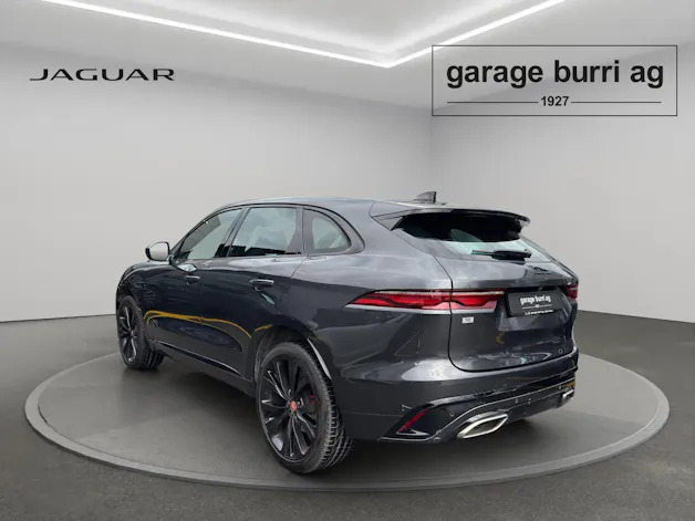 Jaguar F-Pace 3.0 D I6 R-Dynamic HSE AWD
