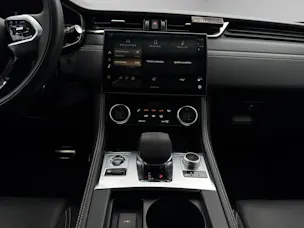 Jaguar F-Pace 3.0 D I6 R-Dynamic HSE AWD