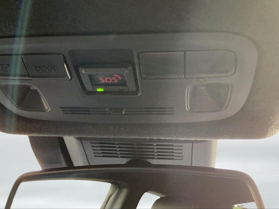 Vehicle image 3 Vehicle image 3