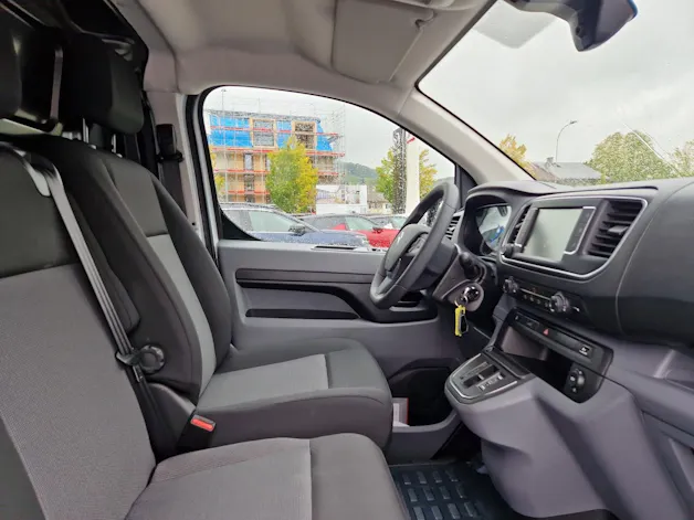 Citroën e-Jumpy Kaw. M 75 kWh Club