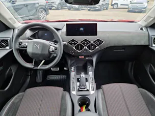 DS Automobiles 3 1.2 Hybrid Ligne Noire