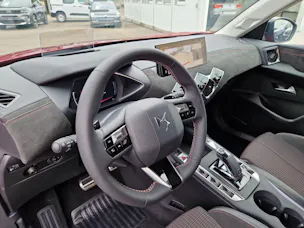 DS Automobiles 3 1.2 Hybrid Ligne Noire