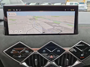 DS Automobiles 3 1.2 Hybrid Ligne Noire