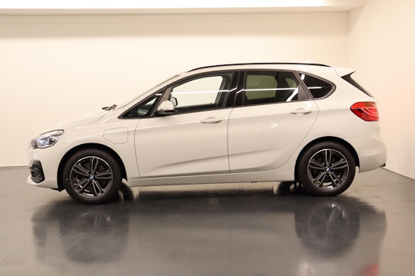 BMW 225xe Active Tourer 1