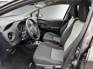Toyota Yaris 1.5 VVT-i HSD Trend