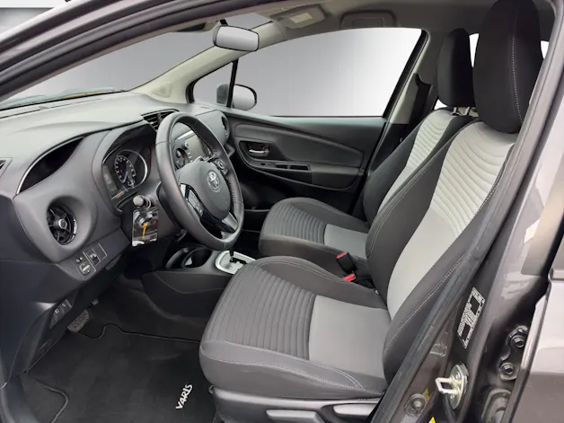 Toyota Yaris 1.5 VVT-i HSD Trend