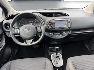 Toyota Yaris 1.5 VVT-i HSD Trend