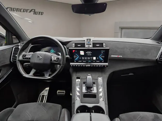 DS Automobiles 7 Crossback E-Tense 300 4x4 Performance Line