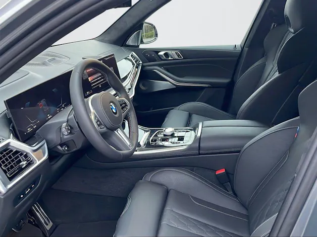 BMW X5 M60i xDrive