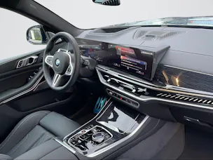 BMW X5 M60i xDrive
