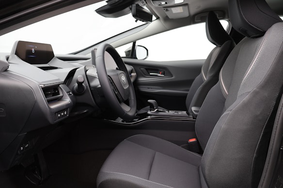 TOYOTA Prius 2.0 Plug-In-Hybrid Style 3