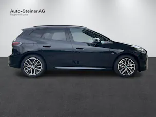 BMW 230e xDrive paddles Active Tourer