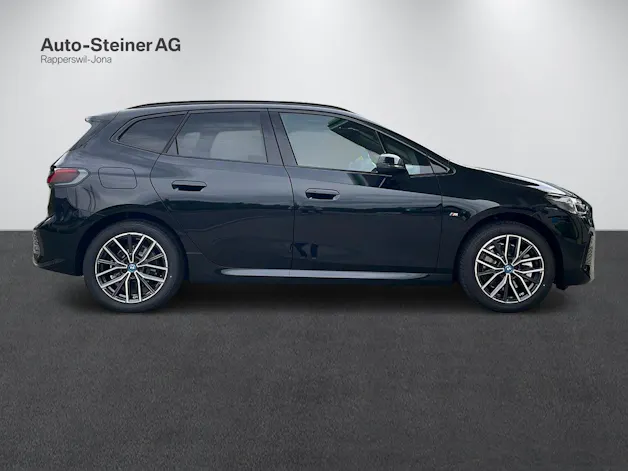 BMW 230e xDrive paddles Active Tourer