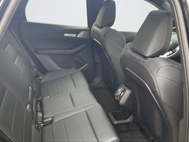 BMW 230e xDrive paddles Active Tourer
