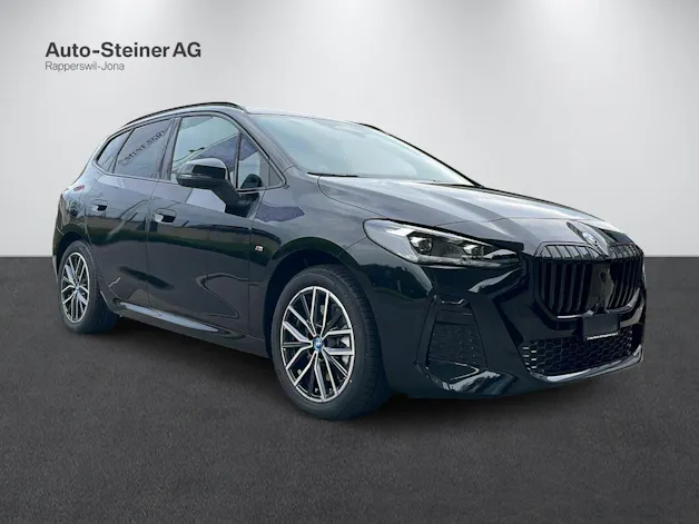BMW 230e xDrive paddles Active Tourer