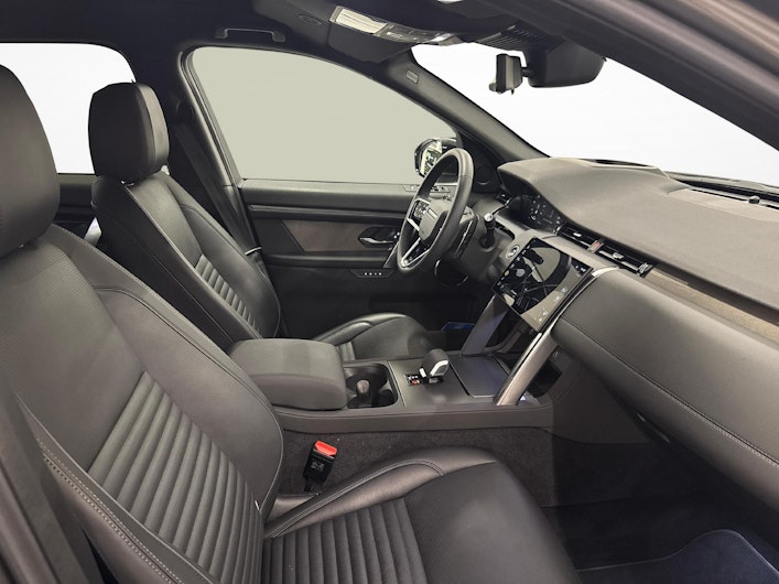 Vehicle image LAND ROVER DISCOVERY SPORT