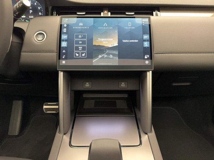 Vehicle image LAND ROVER DISCOVERY SPORT