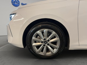 Vehicle image OPEL Astra 1.2 T 130 Swiss