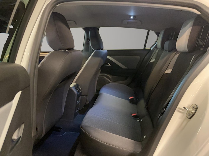 Vehicle image OPEL ASTRA