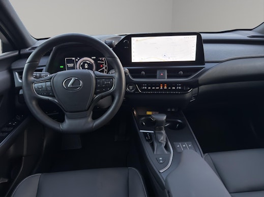 LEXUS UX 250h F-Line 3
