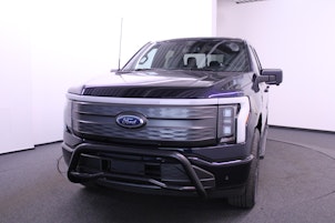 Vehicle image FORD F-150 Lightning DKab.Pick-up 98 kWh Lariat Launch Edition