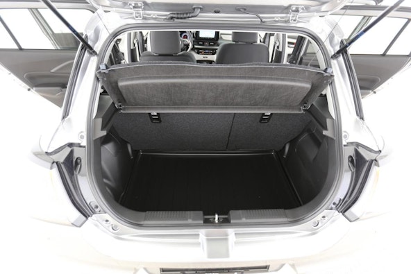 Vehicle image 7 Vehicle image 7